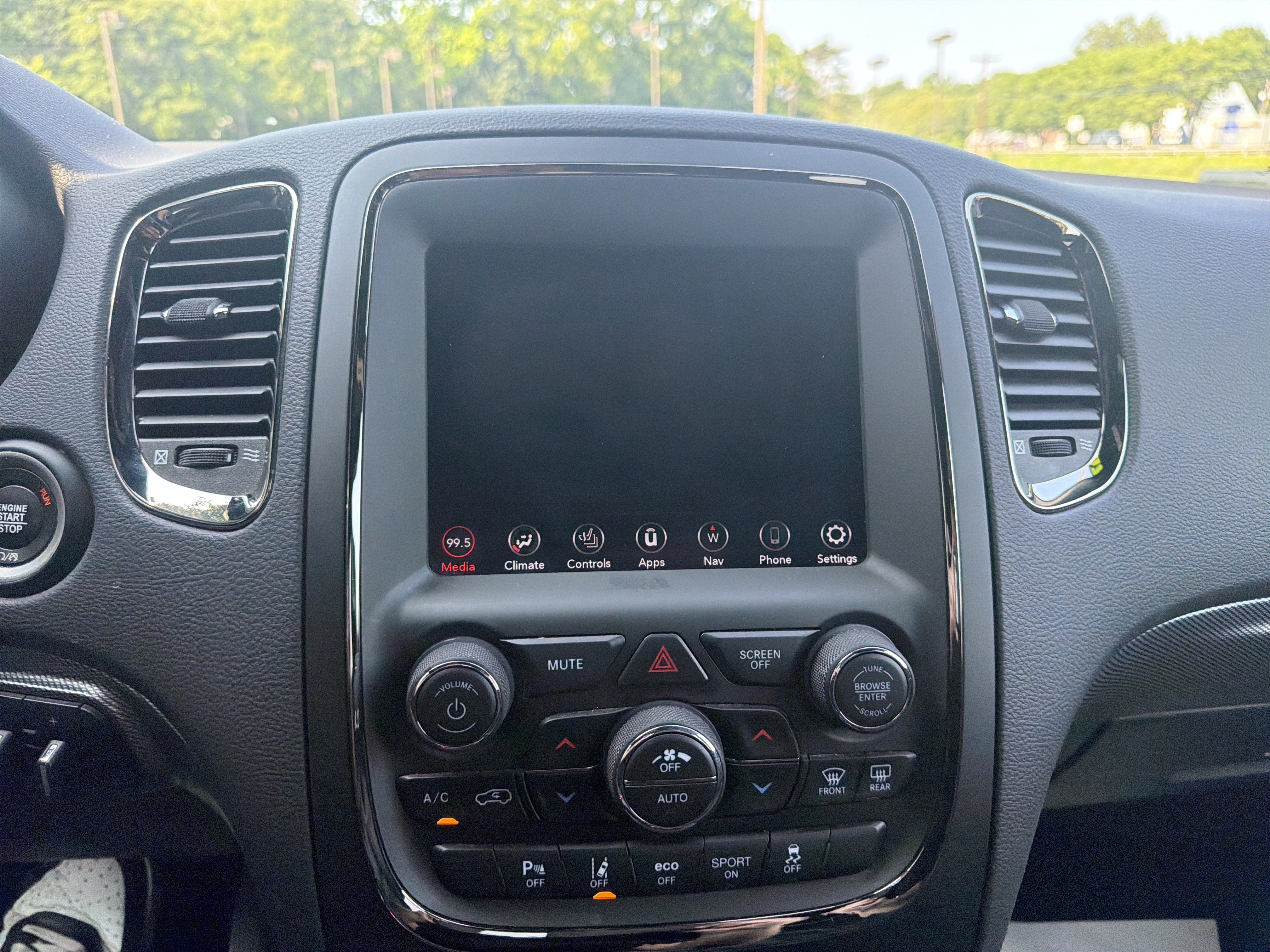 Used 2020 Dodge Durango R/T w/ Technology Group AWD/4WD image 26