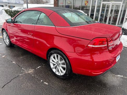 Used 2014 Volkswagen Eos Komfort image 12