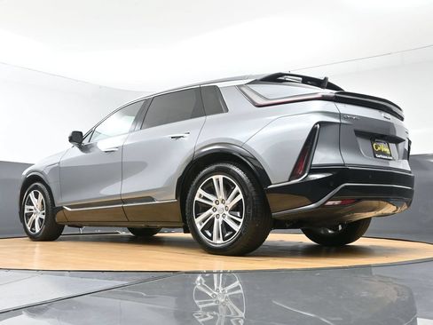 Used 2024 Cadillac Lyriq Tech RWD image 47