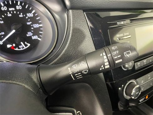 Used 2017 Nissan Rogue Sport S w/ S Appearance Package image 12