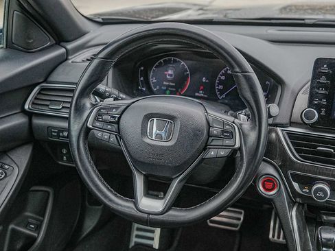 Used 2021 Honda Accord Sport image 27