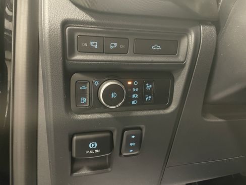 Used 2024 Ford F150 Platinum w/ Equipment Group 702A High image 22