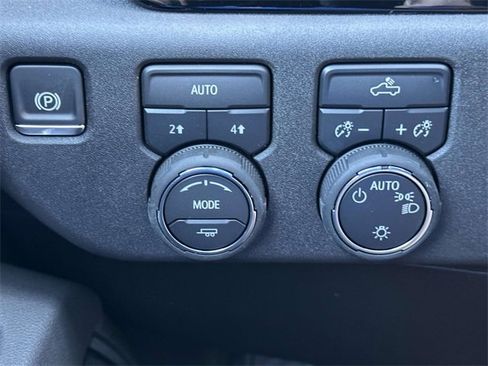 New 2026 Chevrolet Silverado 1500 LT image 19