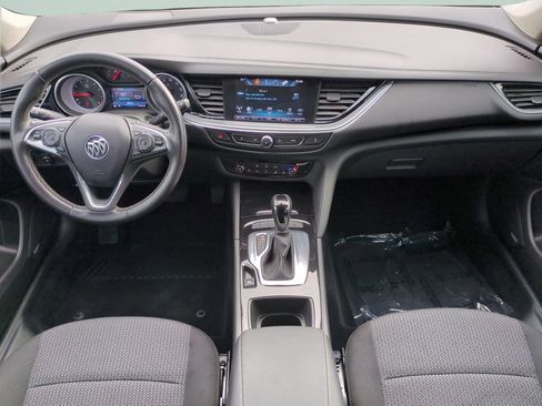 Used 2018 Buick Regal Preferred w/ Sights and Sounds Package image 14