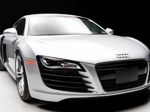 Used 2009 Audi R8 V8 image 26