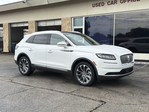 Used 2022 Lincoln Nautilus Reserve w/ Equipment Group 201A FWD image 1