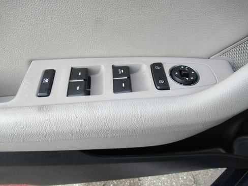 Used 2016 Hyundai Sonata Sport w/ Option Group 1V FWD image 21