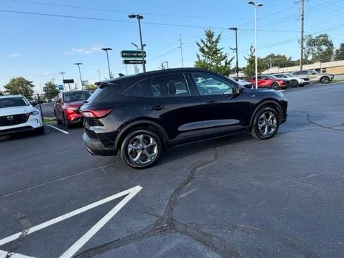 Used 2025 Ford Escape ST-Line FWD image 8