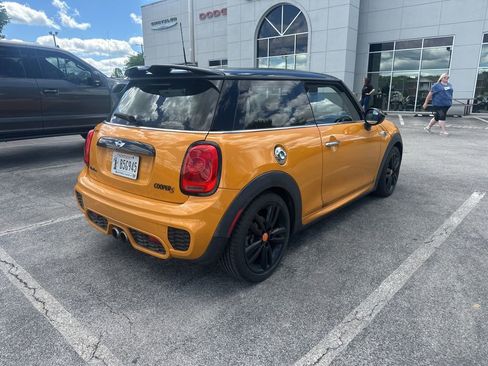 Used 2016 MINI Cooper S FWD image 3