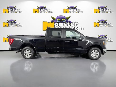Used 2023 Ford F150 XLT w/ Trailer Tow Package image 4