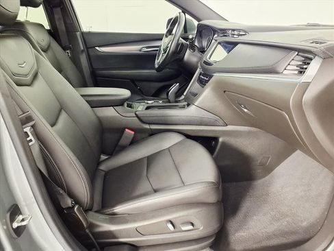 Certified 2023 Cadillac XT5 Luxury image 22