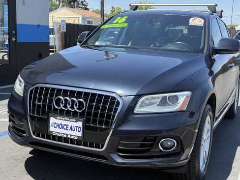 Used 2016 Audi Q5 2.0T Premium Plus w/ Technology Package AWD/4WD image 22