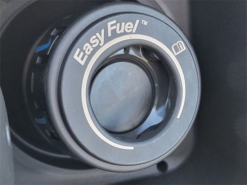 New 2026 Lincoln Corsair Premiere image 8