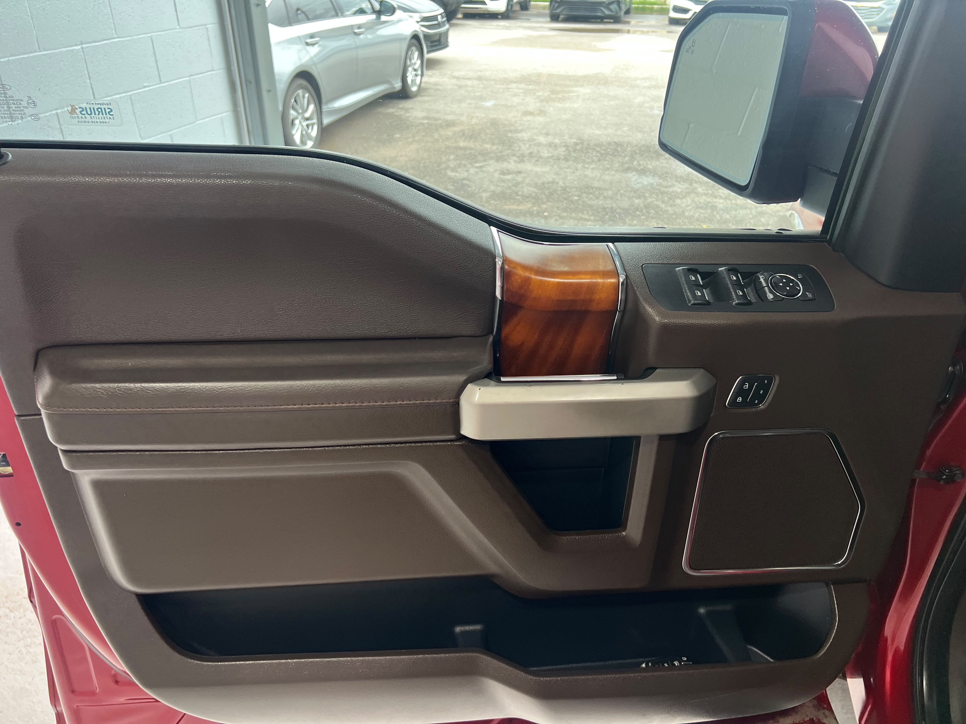 Used 2017 Ford F150 King Ranch w/ Equipment Group 601A Luxury AWD/4WD image 13