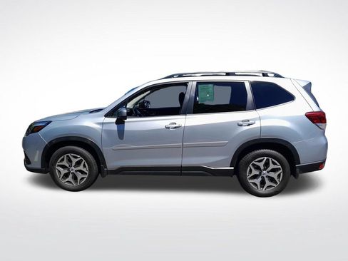 Used 2023 Subaru Forester Premium AWD/4WD image 4
