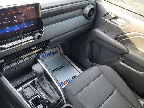 Used 2026 Chevrolet Colorado W/T w/ Advanced Trailering Package image 22