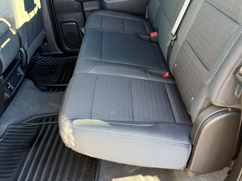 Certified 2022 Chevrolet Silverado 1500 Custom Trail Boss image 21