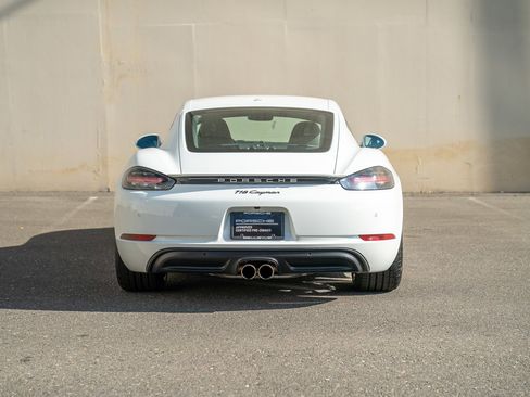 Used 2025 Porsche 718 Cayman Style Edition image 7