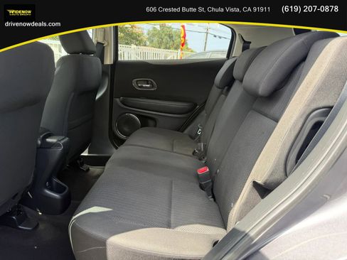 Used 2016 Honda HR-V EX image 16