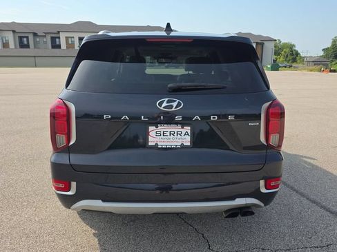 Used 2022 Hyundai Palisade Limited w/ Cargo Package AWD/4WD image 12