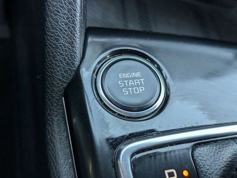 Used 2024 Kia Sportage EX FWD image 31