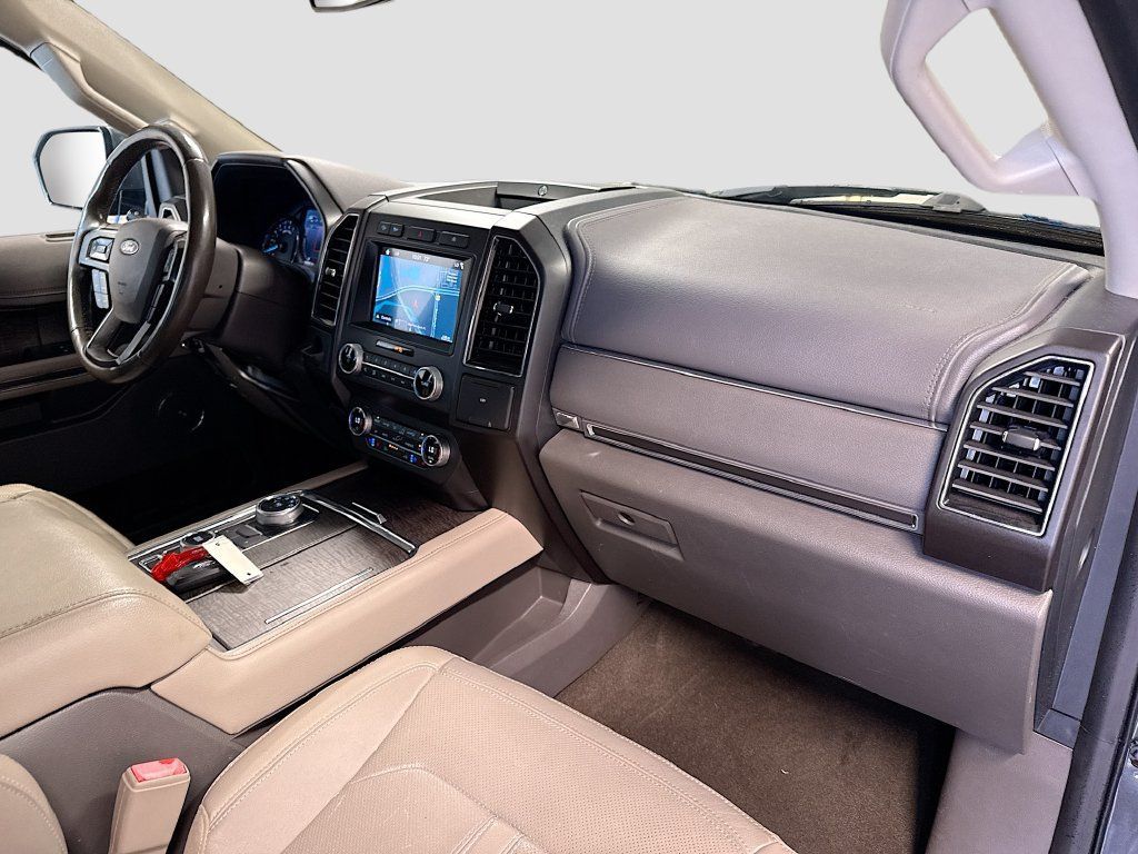 Used 2019 Ford Expedition Limited AWD/4WD image 31