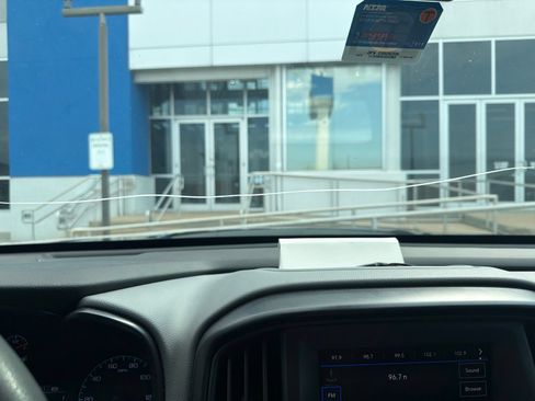 Used 2021 GMC Canyon Elevation Standard w/ Convenience Package RWD image 25