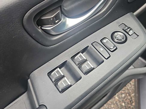 Certified 2023 Honda Pilot EX-L image 15