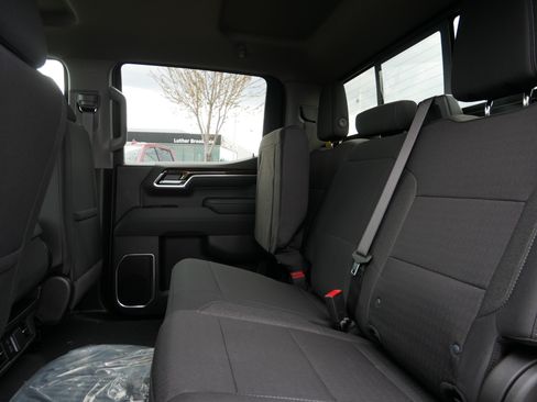 New 2026 GMC Sierra 1500 SLE w/ Preferred Package AWD/4WD image 5