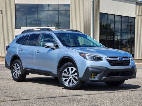 Used 2022 Subaru Outback Premium AWD/4WD image 26