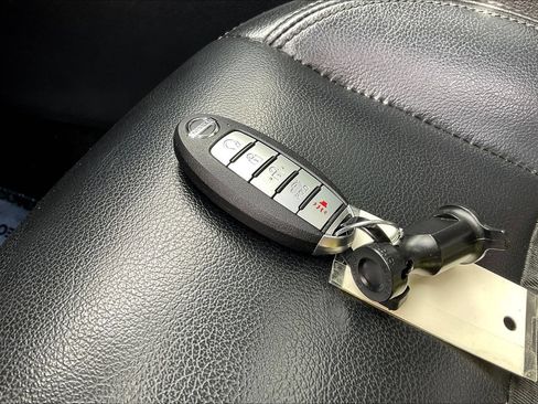 Used 2019 Nissan Altima 2.5 SR w/ SR Premium Package FWD image 28