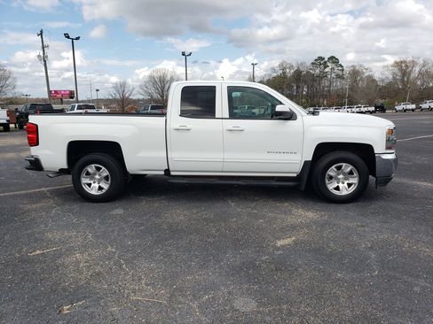 Used 2018 Chevrolet Silverado 1500 LT image 5