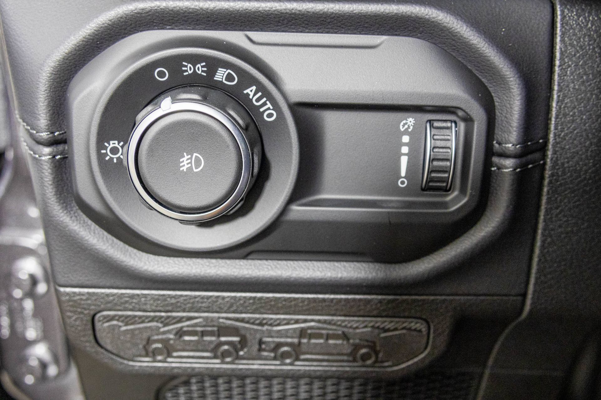 New 2027 Jeep Wrangler Unlimited Rubicon AWD/4WD image 32