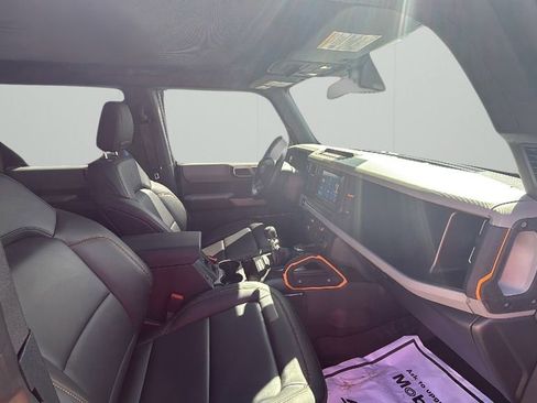 Used 2022 Ford Bronco Badlands image 34