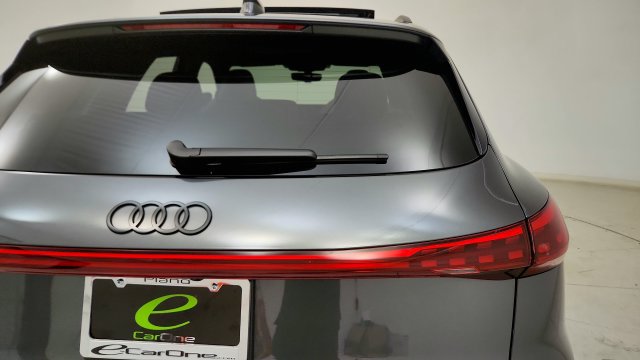 Used 2026 Audi SQ5 Premium Plus AWD/4WD image 28