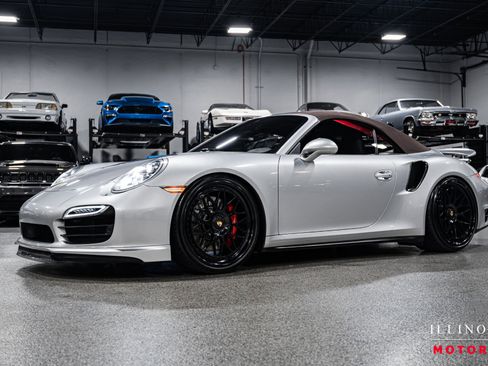 Used 2014 Porsche 911 Turbo image 43