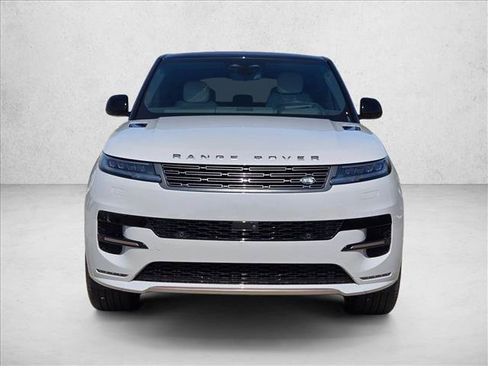 Used 2025 Land Rover Range Rover Sport Dynamic SE AWD/4WD image 2