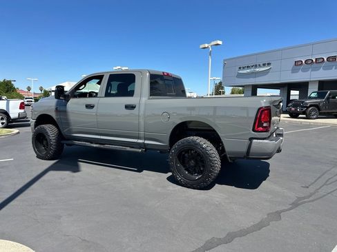 New 2026 RAM 2500 Tradesman AWD/4WD image 11