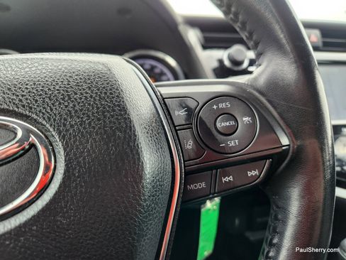 Used 2020 Toyota Camry SE image 33