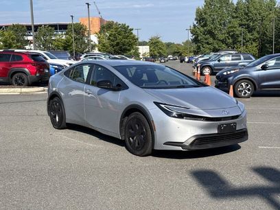 Used 2025 Toyota Prius LE