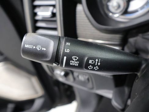 Used 2019 RAM 1500 Limited AWD/4WD image 41