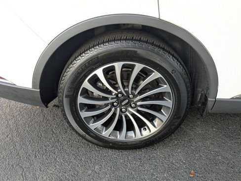 Used 2023 Lincoln Aviator Reserve image 35