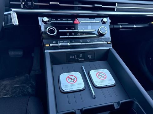 New 2026 Hyundai Santa Fe SE image 21