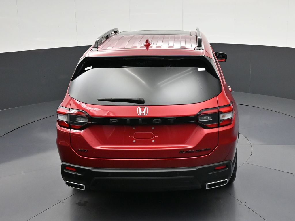 Used 2025 Honda Pilot Black Edition image 21