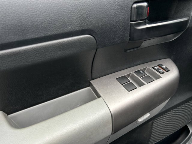 Used 2012 Toyota Tundra 4x4 Double Cab w/ SR5 Pkg image 25
