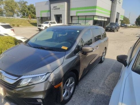 Used 2019 Honda Odyssey EX-L image 3