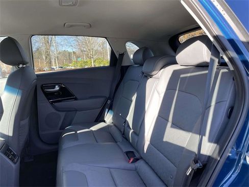 Used 2019 Kia Niro EX image 15