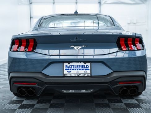 Used 2026 Ford Mustang Premium RWD image 6