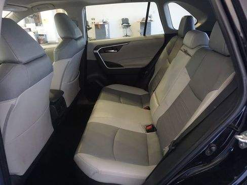 Certified 2024 Toyota RAV4 XLE Premium AWD/4WD image 21