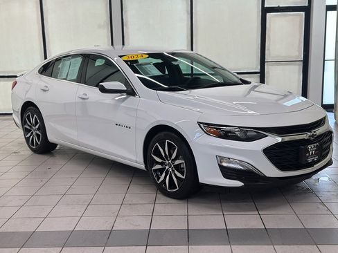 Used 2024 Chevrolet Malibu RS w/ LPO, Floor Liner Package image 1